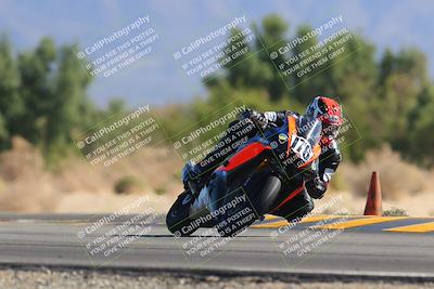 media/Nov-06-2022-SoCal Trackdays (Sun) [[208d2ccc26]]/Turn 7 Set 1 (1050am)/